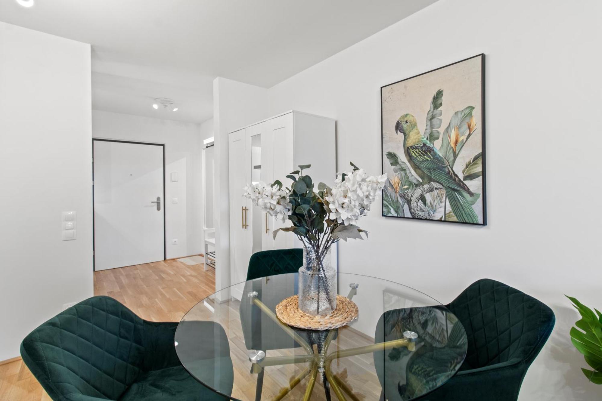 Balcony Apartment I 50 M² I Near City Center Виена Екстериор снимка