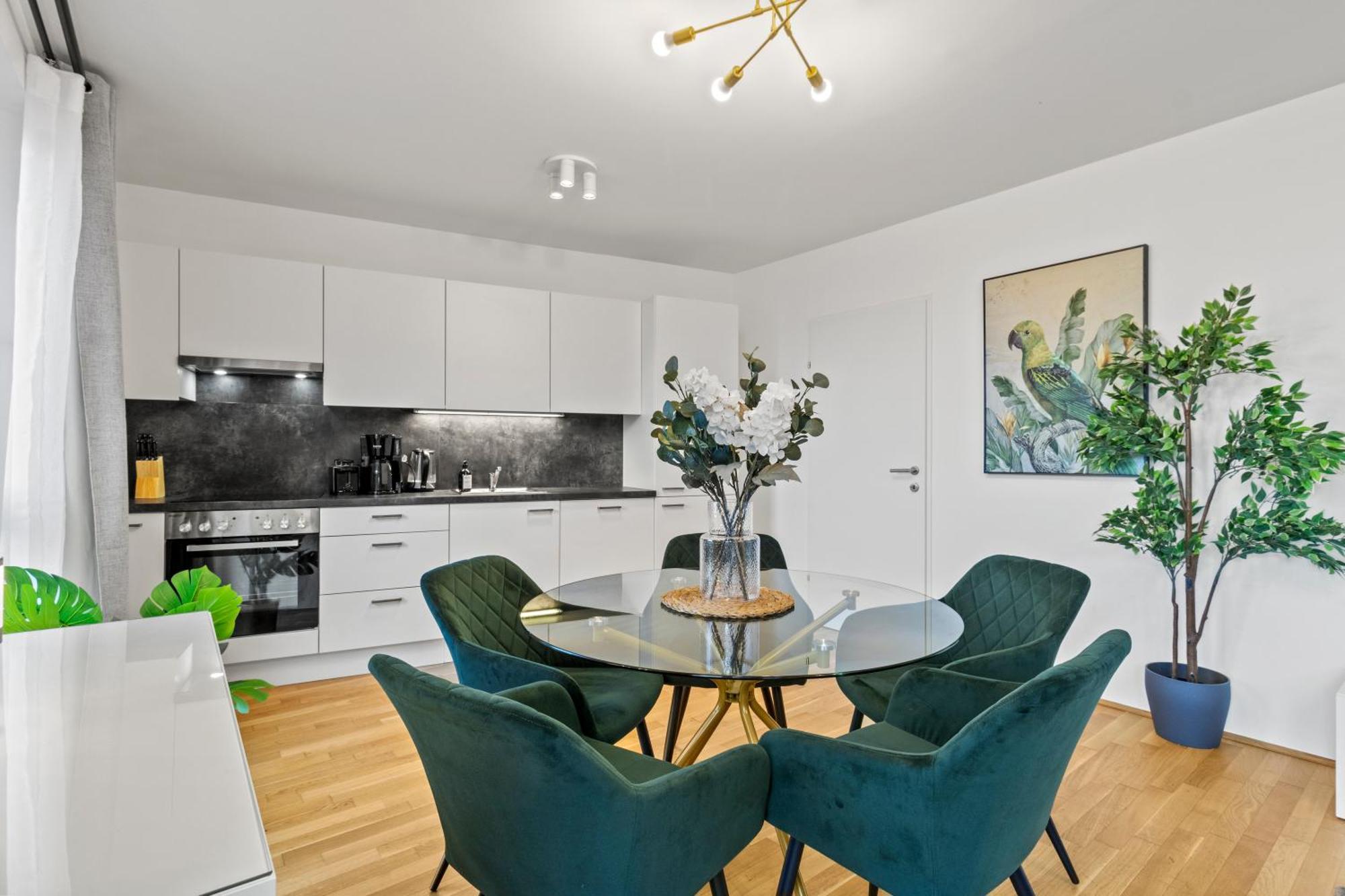 Balcony Apartment I 50 M² I Near City Center Виена Екстериор снимка