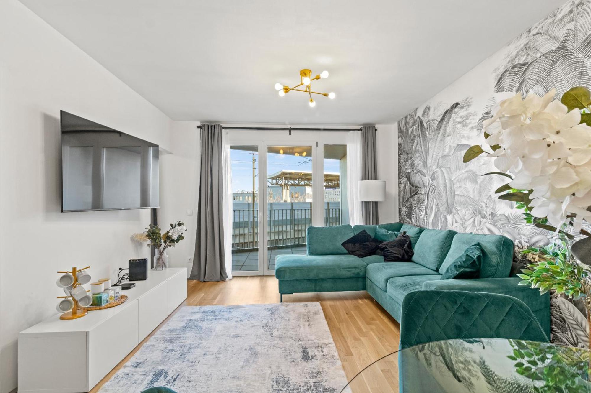 Balcony Apartment I 50 M² I Near City Center Виена Екстериор снимка